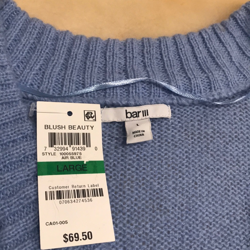 SALE.  Bar III  Ribbed V-Neck Pullover Sweater. L - Picture 4 of 6